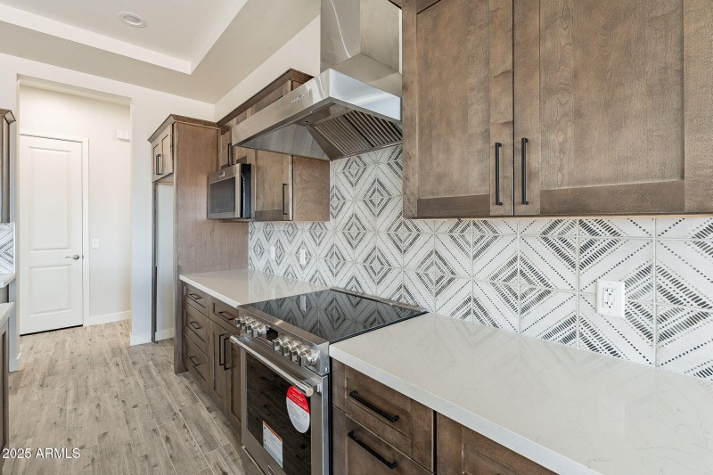 17-web-or-mls-231st-17