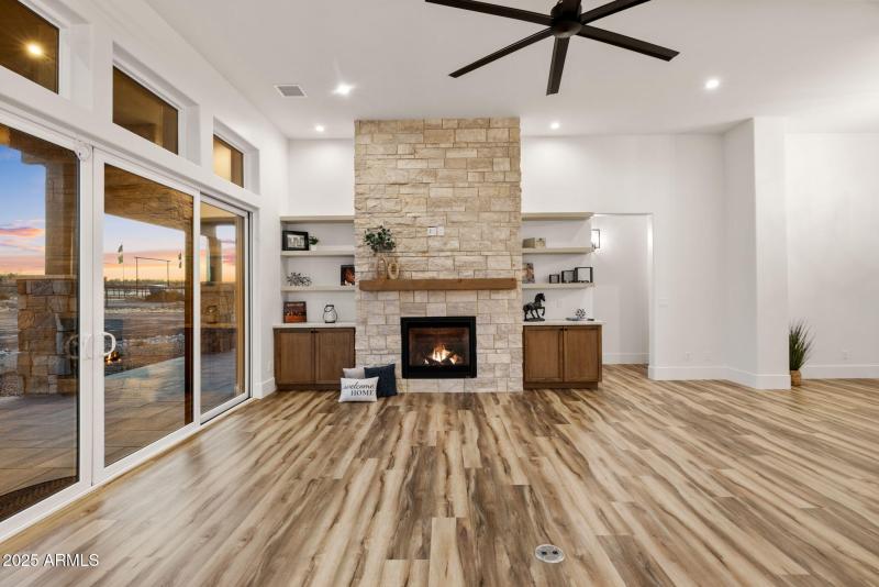 13-Living Room 3