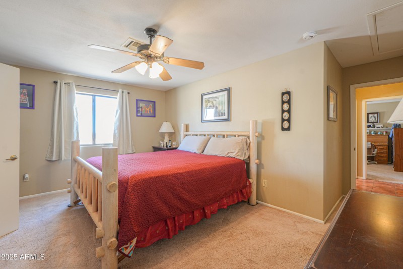 Primary Bedroom (2)
