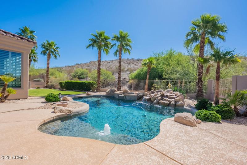 65-web-or-mls-Mountain Stone-65