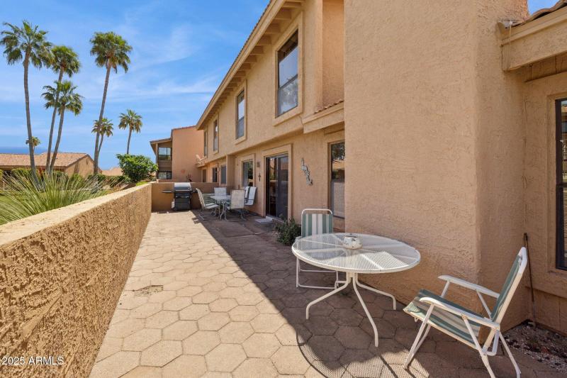 25-web-or-mls-16276-e-rosetta-dr-58