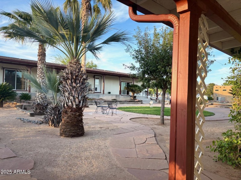 Flagstone walkway