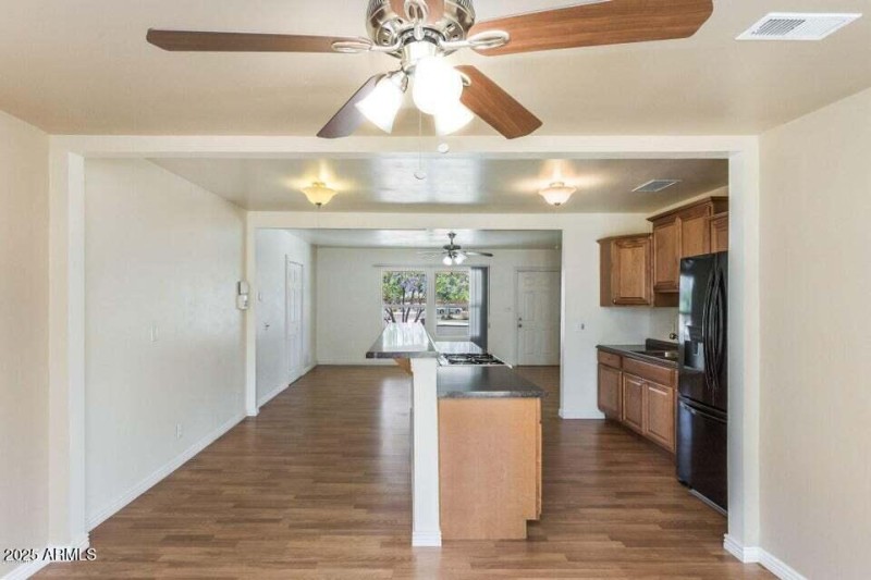 Palmaritas kitchen 2