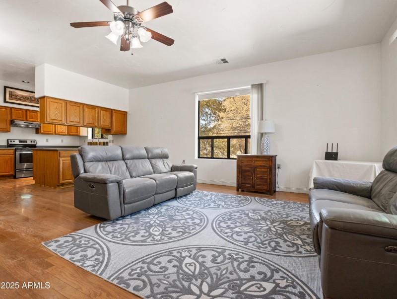 22891 S Lakewood Dr-18