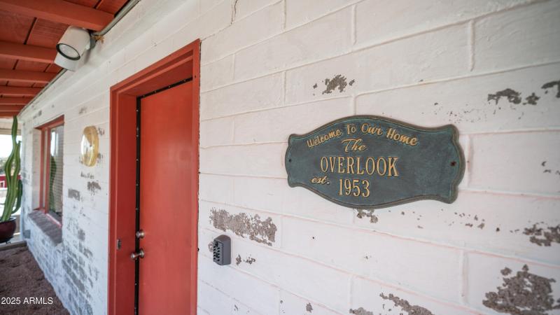 612 N Signal Butte Rd Exterior Photos-39