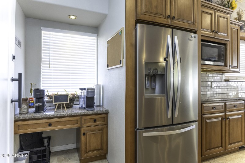 Kitchen d
