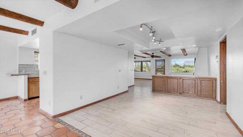 612 N Signal Butte Rd (8)