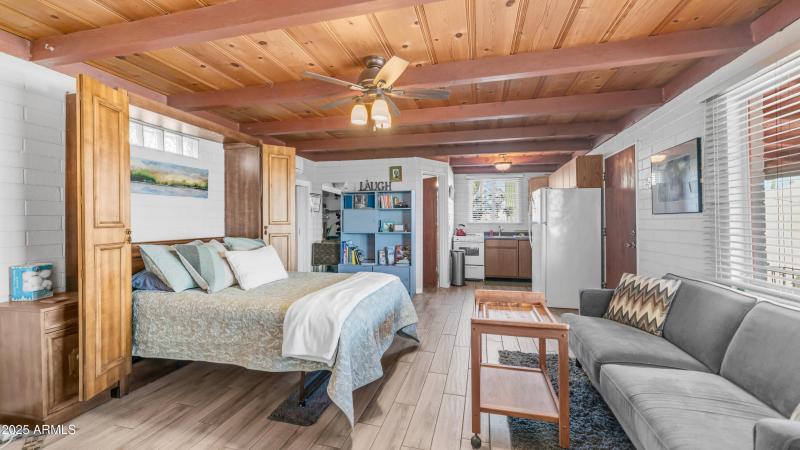 612 N Signal Butte Rd (23)