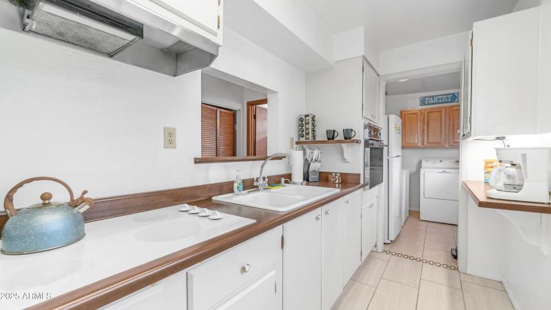 612 N Signal Butte Rd (29)