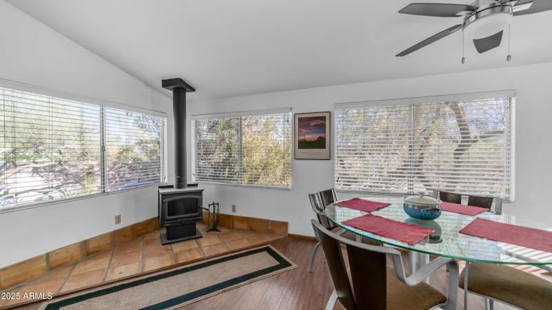 612 N Signal Butte Rd (35)