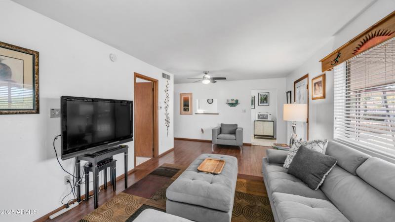 612 N Signal Butte Rd (36)