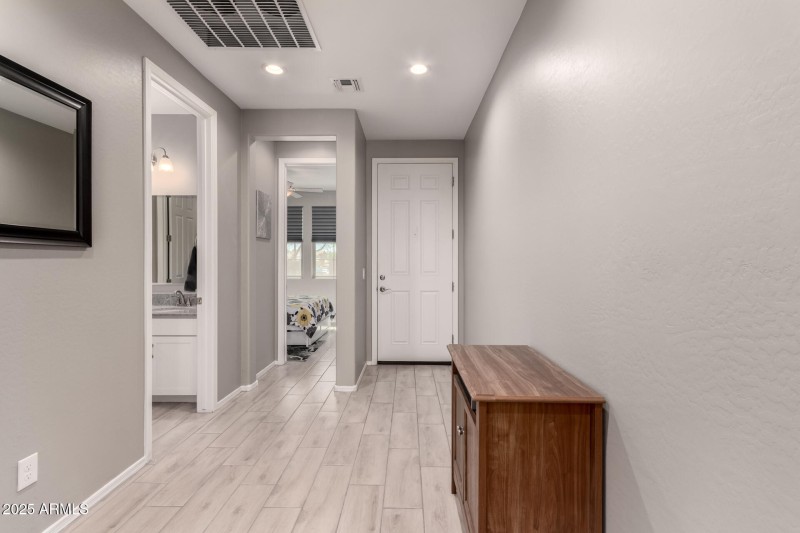 Extra Wide entry hall
