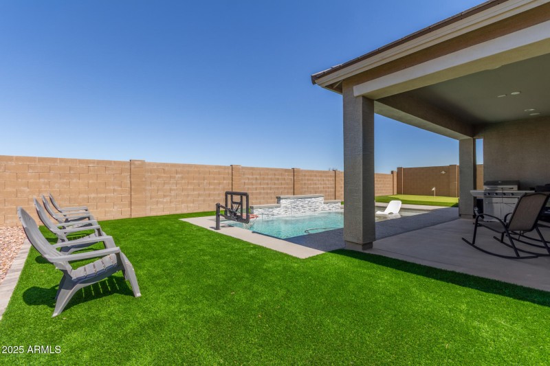 Turf Yard, Great for Cornhole