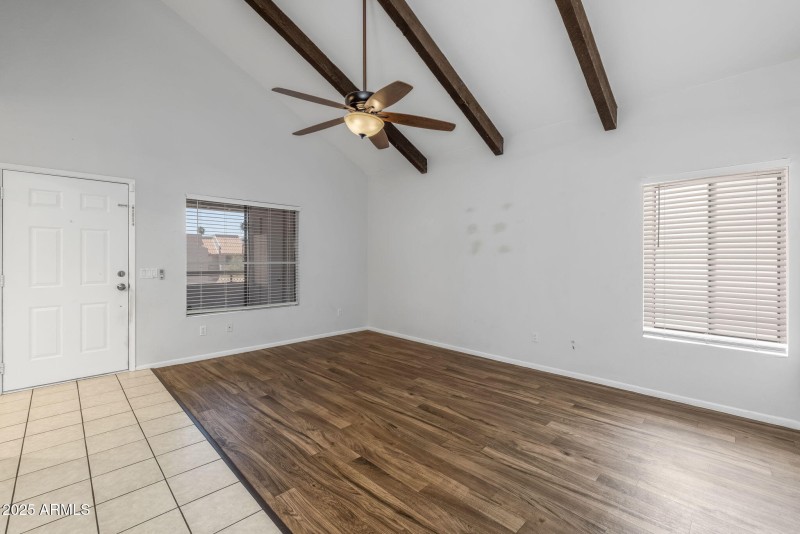 7-web-or-mls-11666 N 28th Dr #295-7