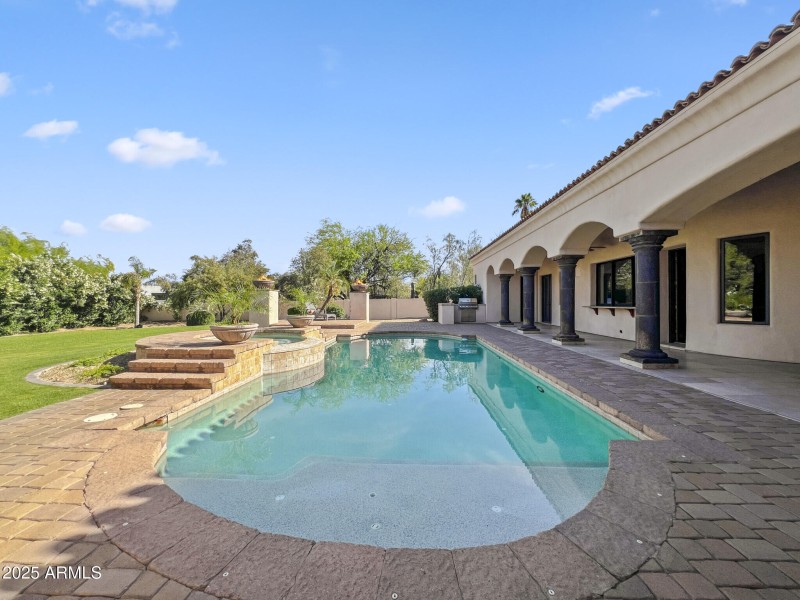 69) 56673-681101e36e6f2