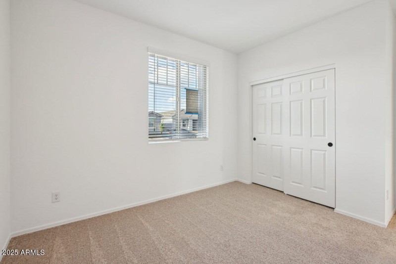 14-web-or-mls-W Old Timer Rd-05042025-01