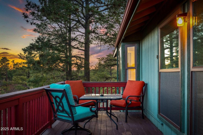 2901RidgeCir-HeberOvergaardAZ-Twilights-