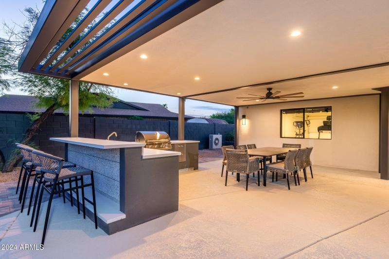 6025 E Charter Oak Rd - 82