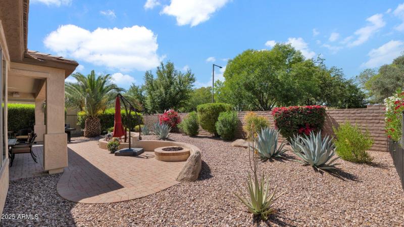 27-web-or-mls-P1321615