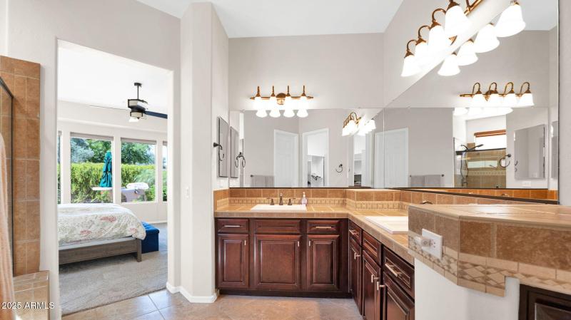 29-web-or-mls-P1321637