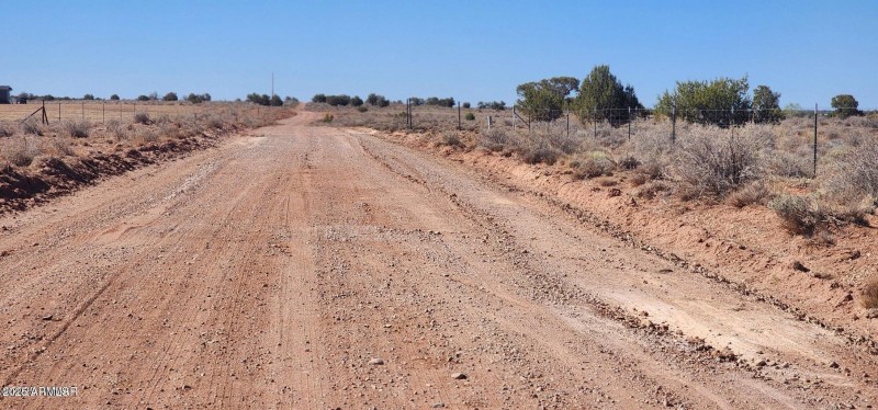 20250427221047912343000000-o