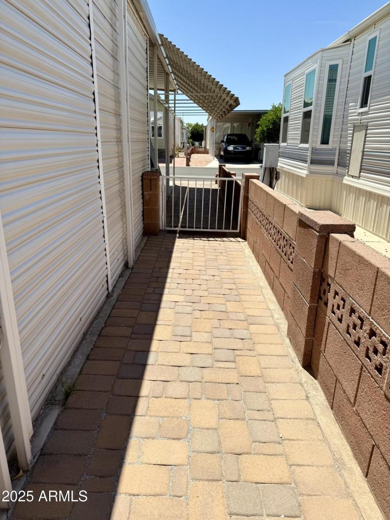 7750 E. Broadway Rd.#774