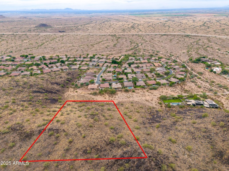 13358 E Mountain View Rd - 5 with border