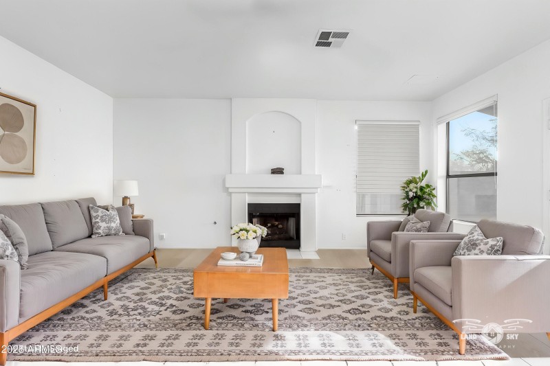Family-Room-13-39th-20435-copy - Living