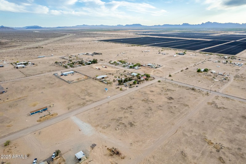 13 - Willetta St Parcel Aerials