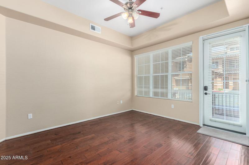 07 Mountain View 12107