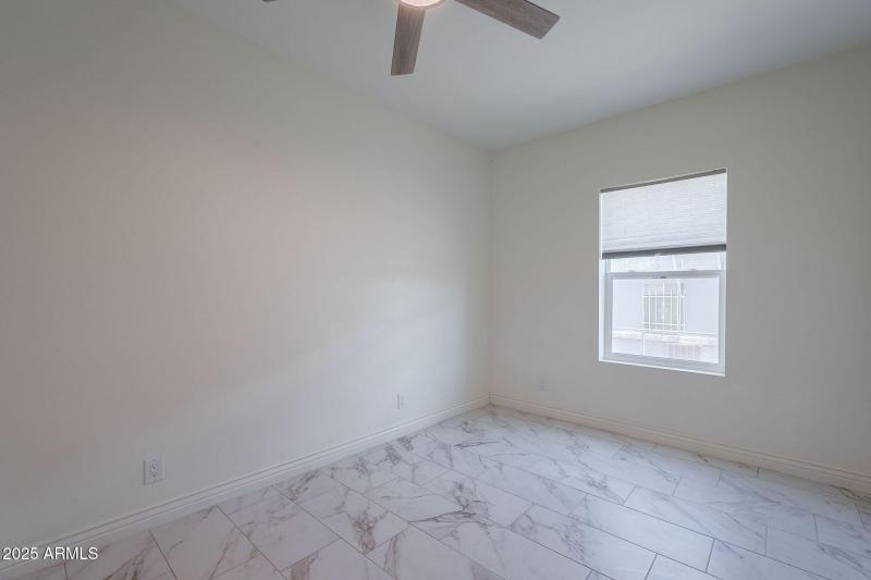 24-web-or-mls-Jeffferson-024