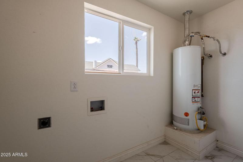 27-web-or-mls-Jeffferson-027