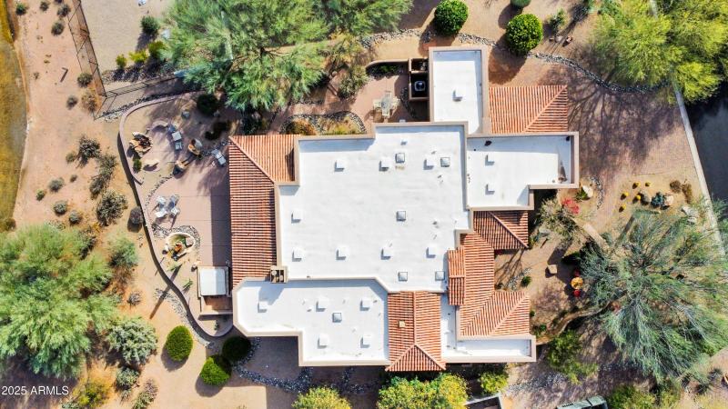 Rooftop - 28013 N Desierto