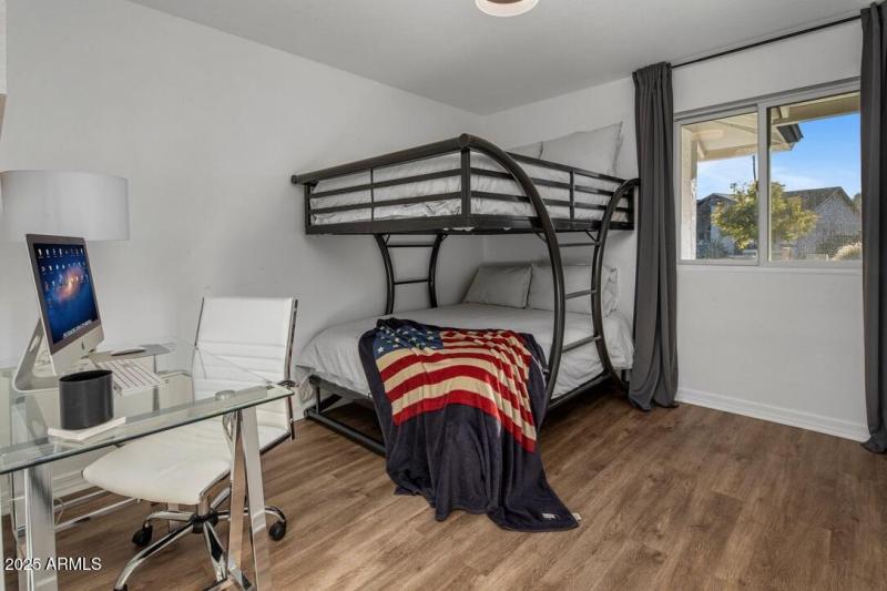 7528D3C8-55DC-48EB-B7AA-1003F1F023A6_1_1