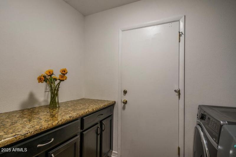 4DCB9DA6-CB7D-45DE-8520-7E7A02391B7D_1_1