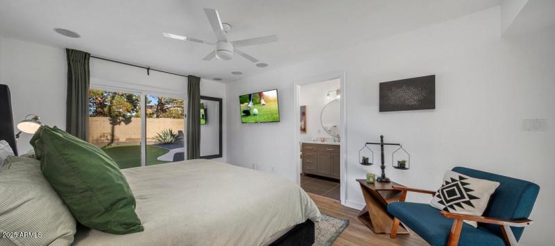 ECD4D4B0-39F8-4E06-830F-1F5A545B78B1_1_1