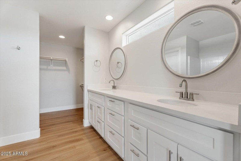 Double Vanity
