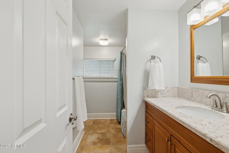 Large Guest Bath