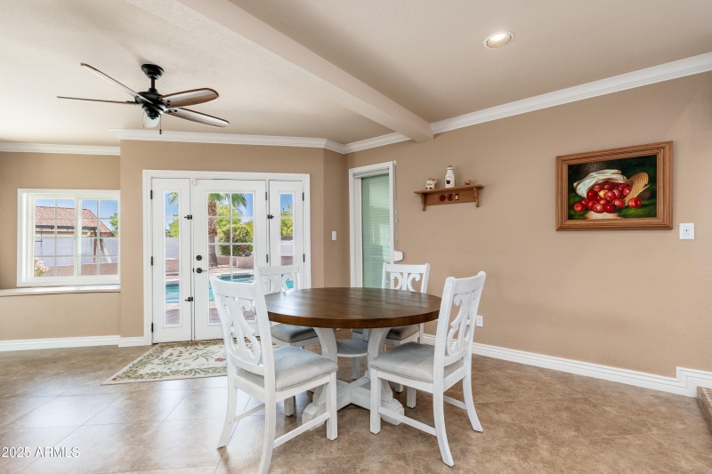 Breakfast nook 12' L x 15' W