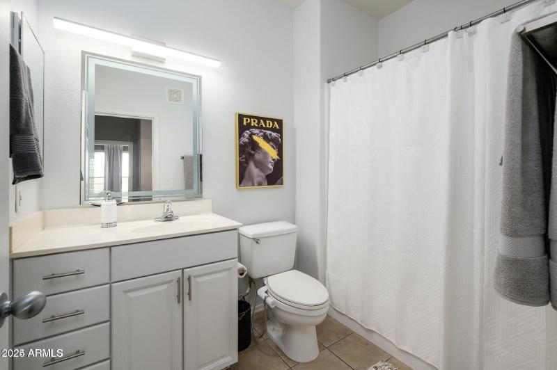 1 19777 N 76TH ST 3229