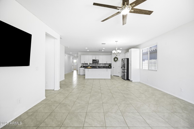 40015WCraneDrive-35