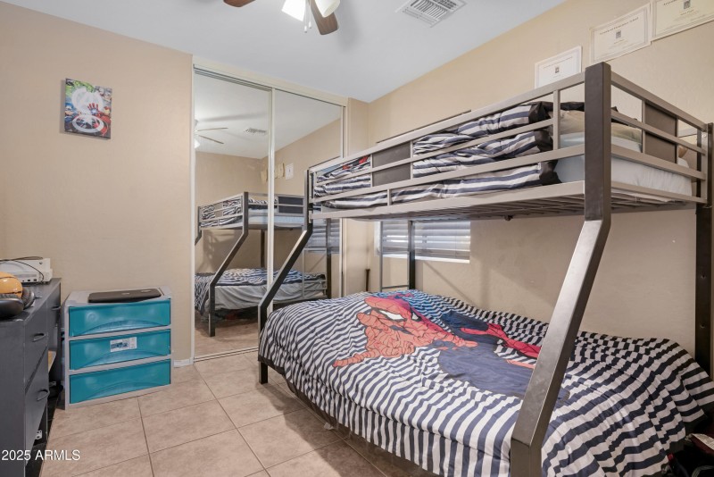 2nd Guest Bed 1