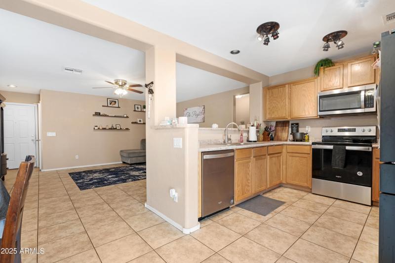 Kitchen 4