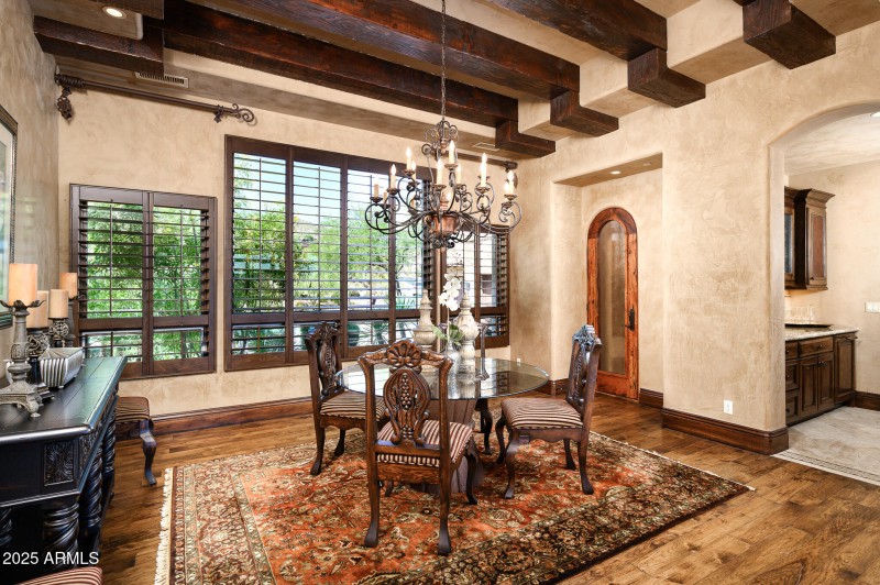 Dining with wine room