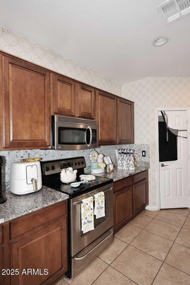 Kitchen-Range