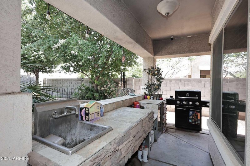 Covered Patio2