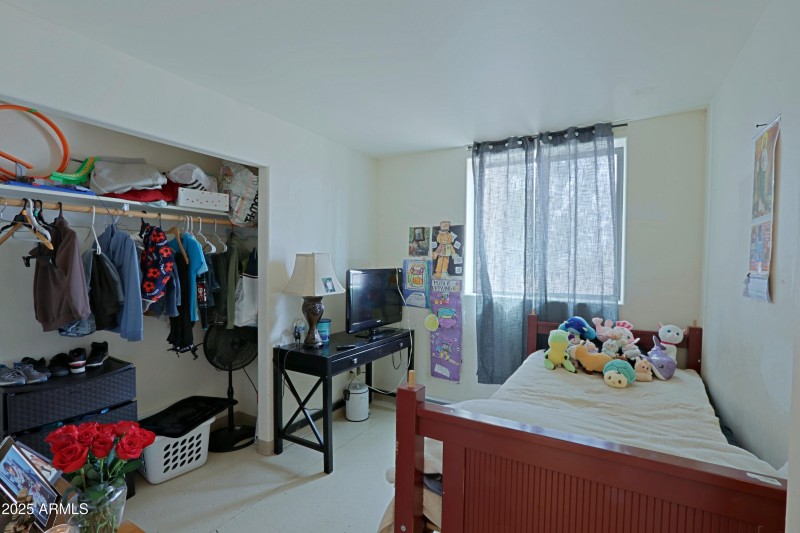 Apartment - 2Bed1Bath - Bedroom 2