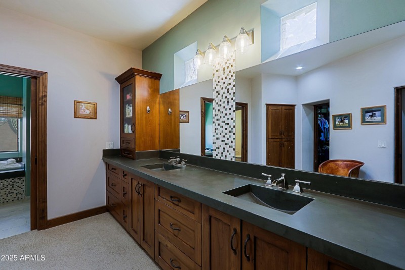 House - Master Bath 2