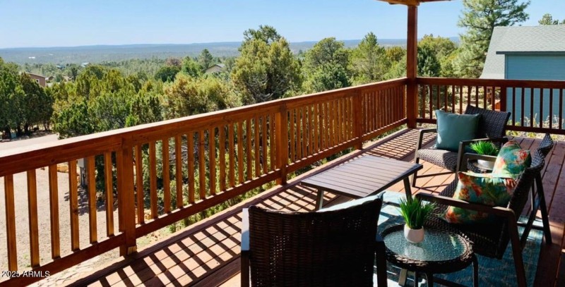 2nd floor deck