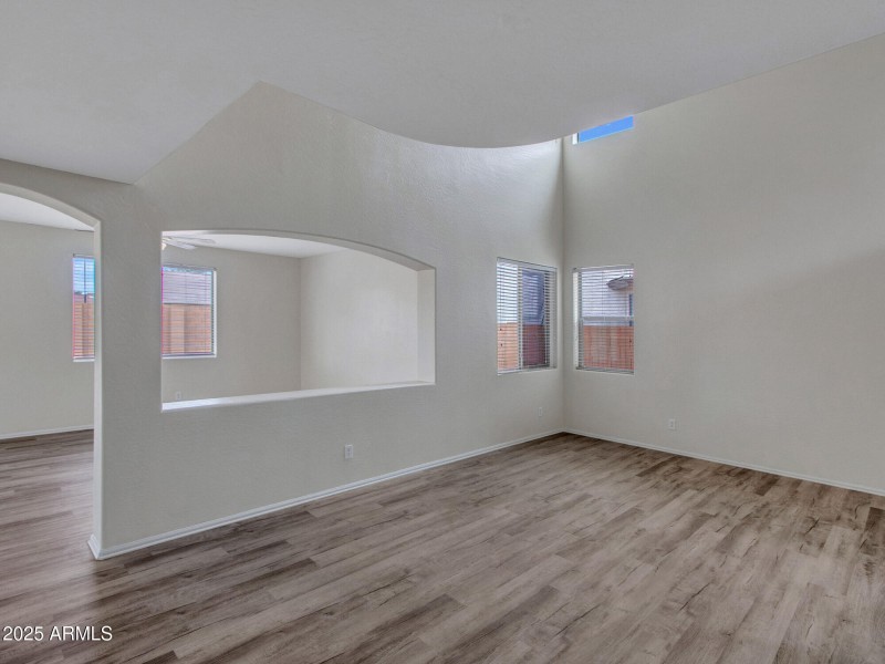 03-Family room (3)
